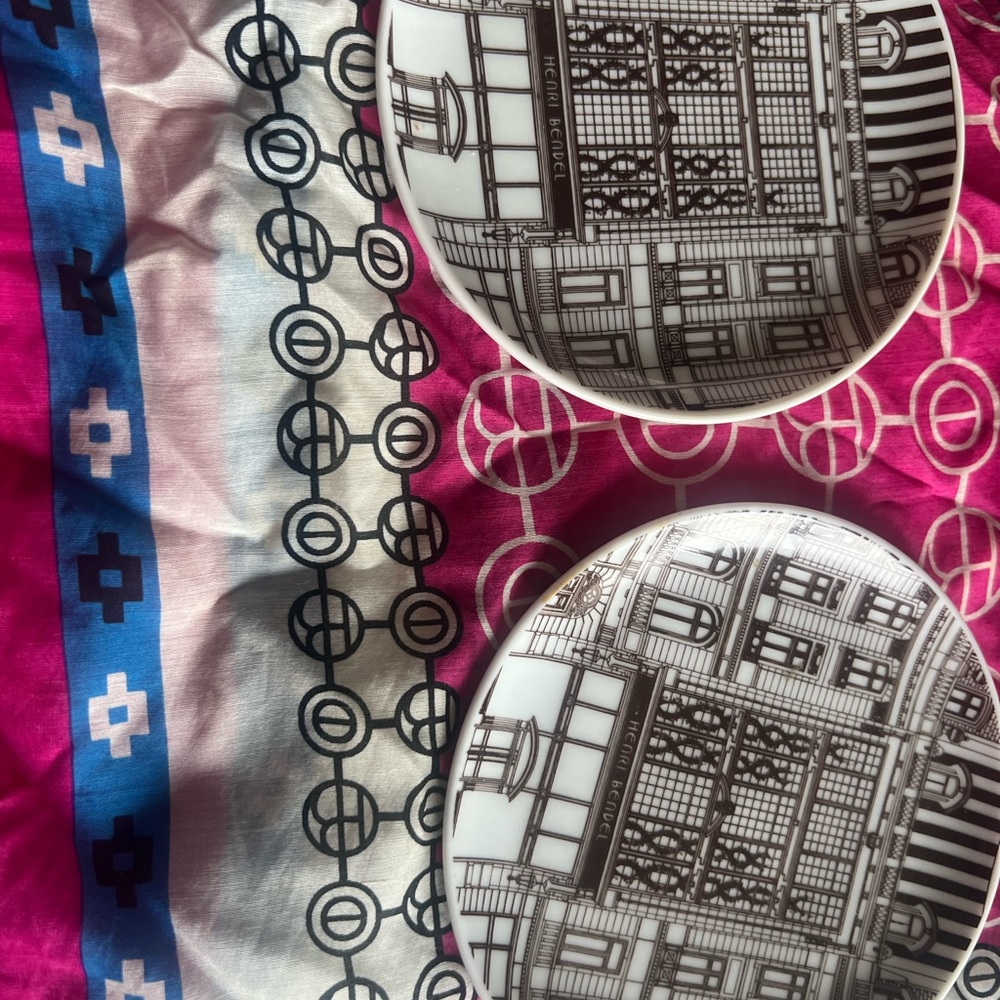 Henri bendel  jewelry trays and scarf/ headband
